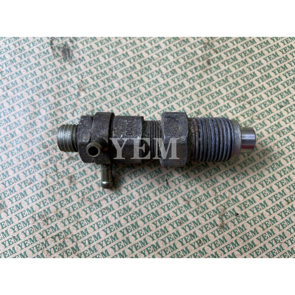 USED 3KC1 INJECTOR 8-94116-934-1 FOR ISUZU DIESEL ENGINE SPARE PARTS For Isuzu