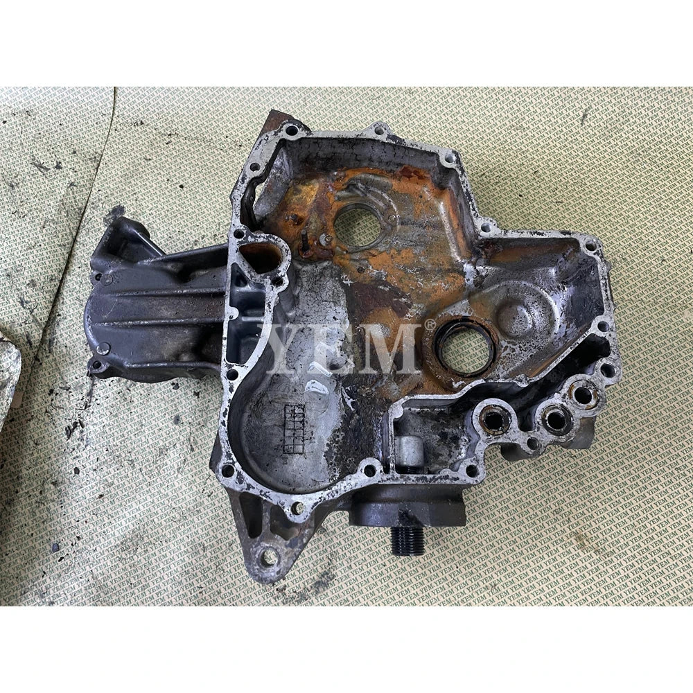 FOR KUBOTA ENGINE D722 TIMING COVER For Kubota