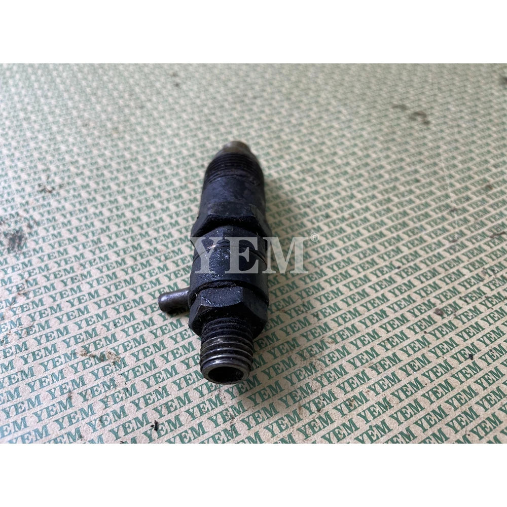 SECOND HAND FUEL INJECTOR FOR YANMAR 2TN66 DIESEL ENGINE PARTS For Yanmar