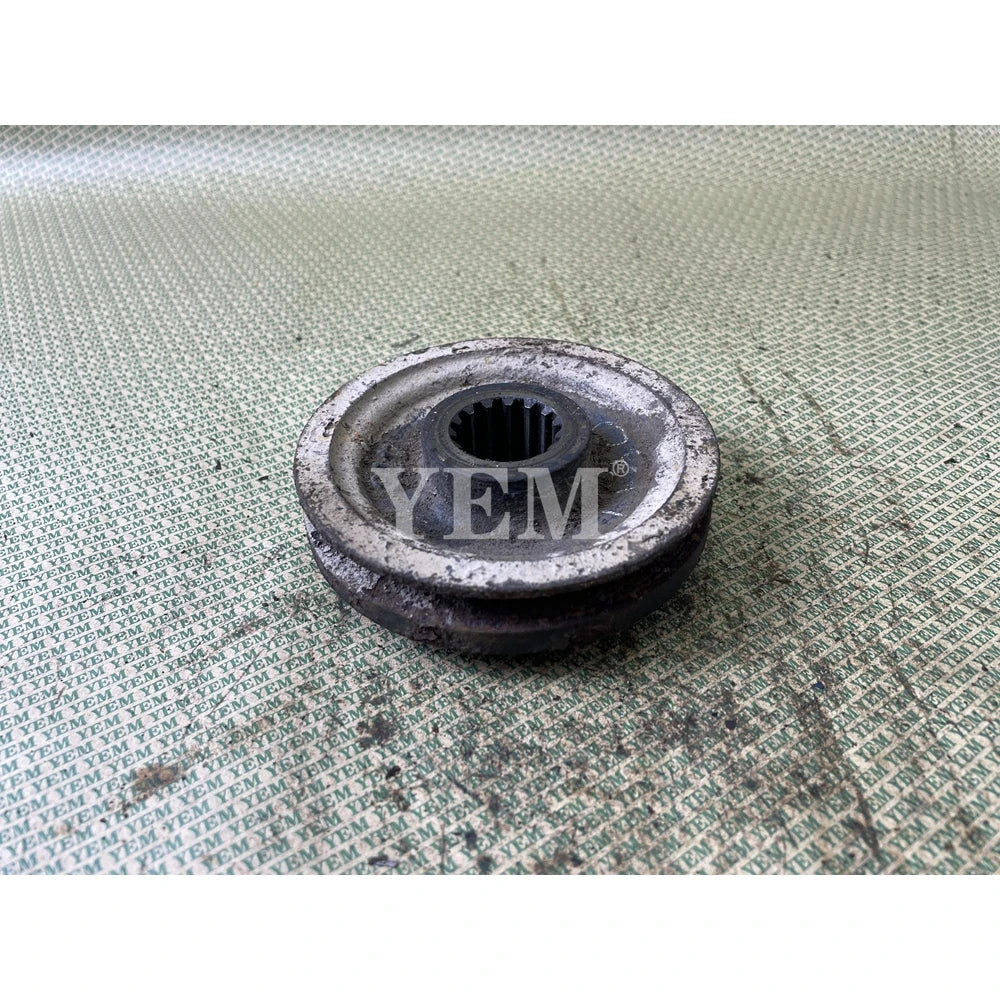 V1305 CRANK PULLEY FOR KUBOTA (USED) For Kubota