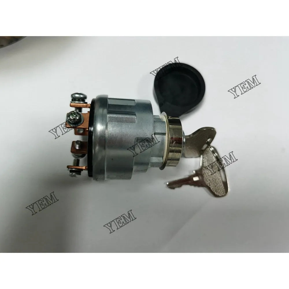 Part Number 66706-55120 Ignition Switch For Kubota D600 D850 D950 D905 D1005 D1105 V1305 V1505 Kubota B4200D B5100 B6100 B7100 Engine YEMPARTS