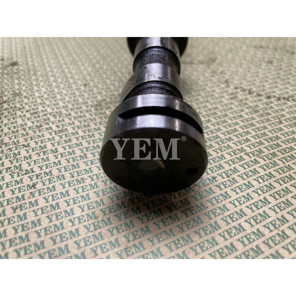 Z600 CAMSHAFT ASSEMBLY FOR KUBOTA (USED) For Kubota