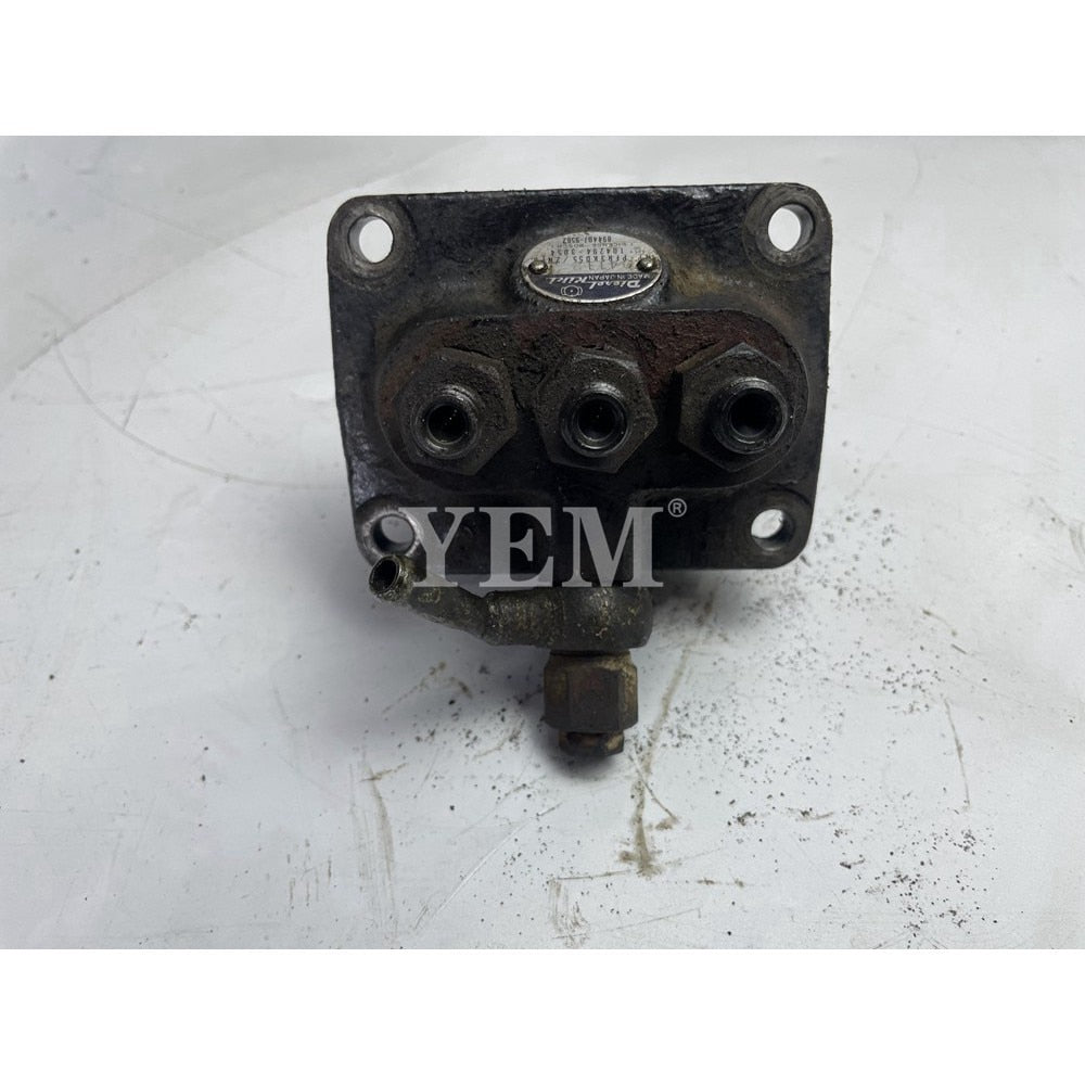 YEM Engine Parts 3KC1 Fuel Injetcion Pump For Mitsubishi Engien Parts For Mitsubishi