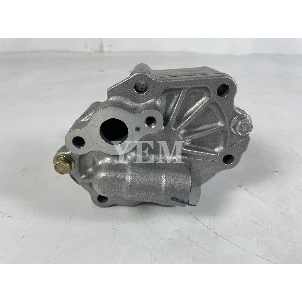 OIL PUMP FOR NISSAN FE6 DIESEL ENGINE For Nissan