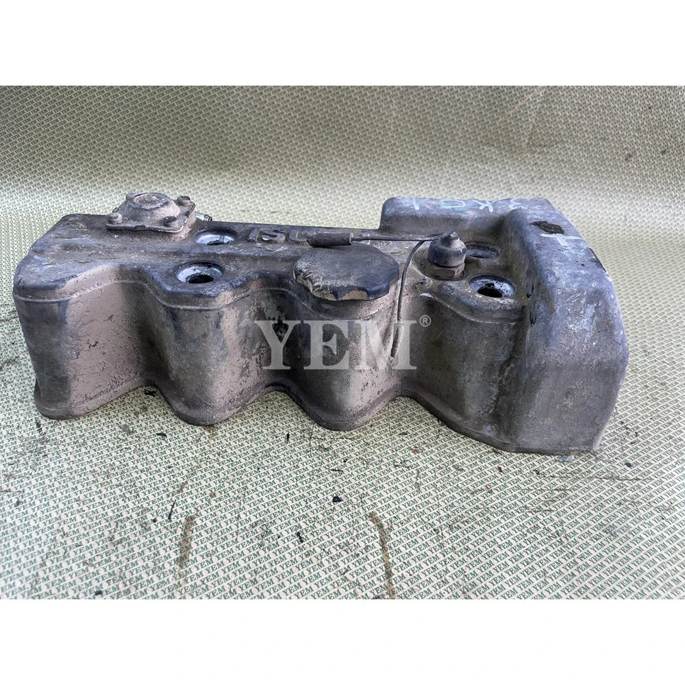 USED 3KB1 VALVE COVER FOR ISUZU DIESEL ENGINE SPARE PARTS For Isuzu