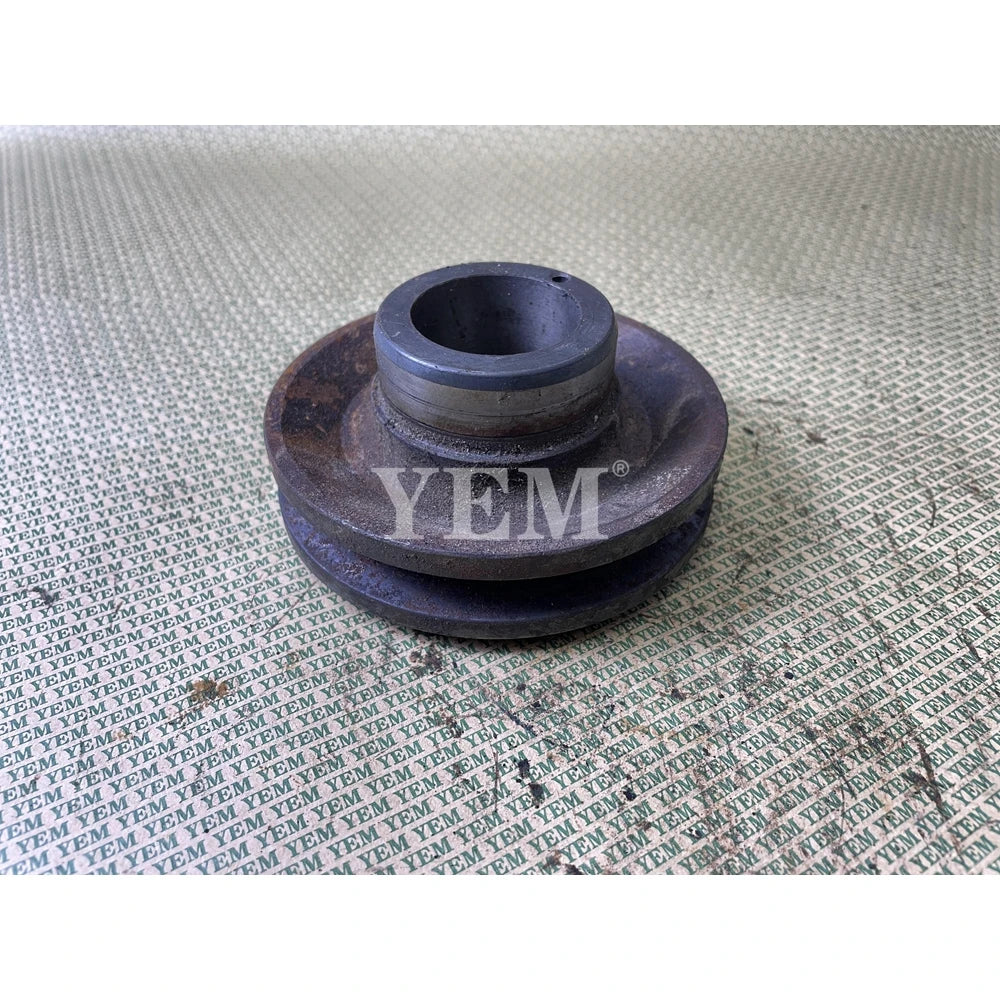 FOR YANMAR ENGINE 3TN75 CRANK PULLEY (USED) For Yanmar