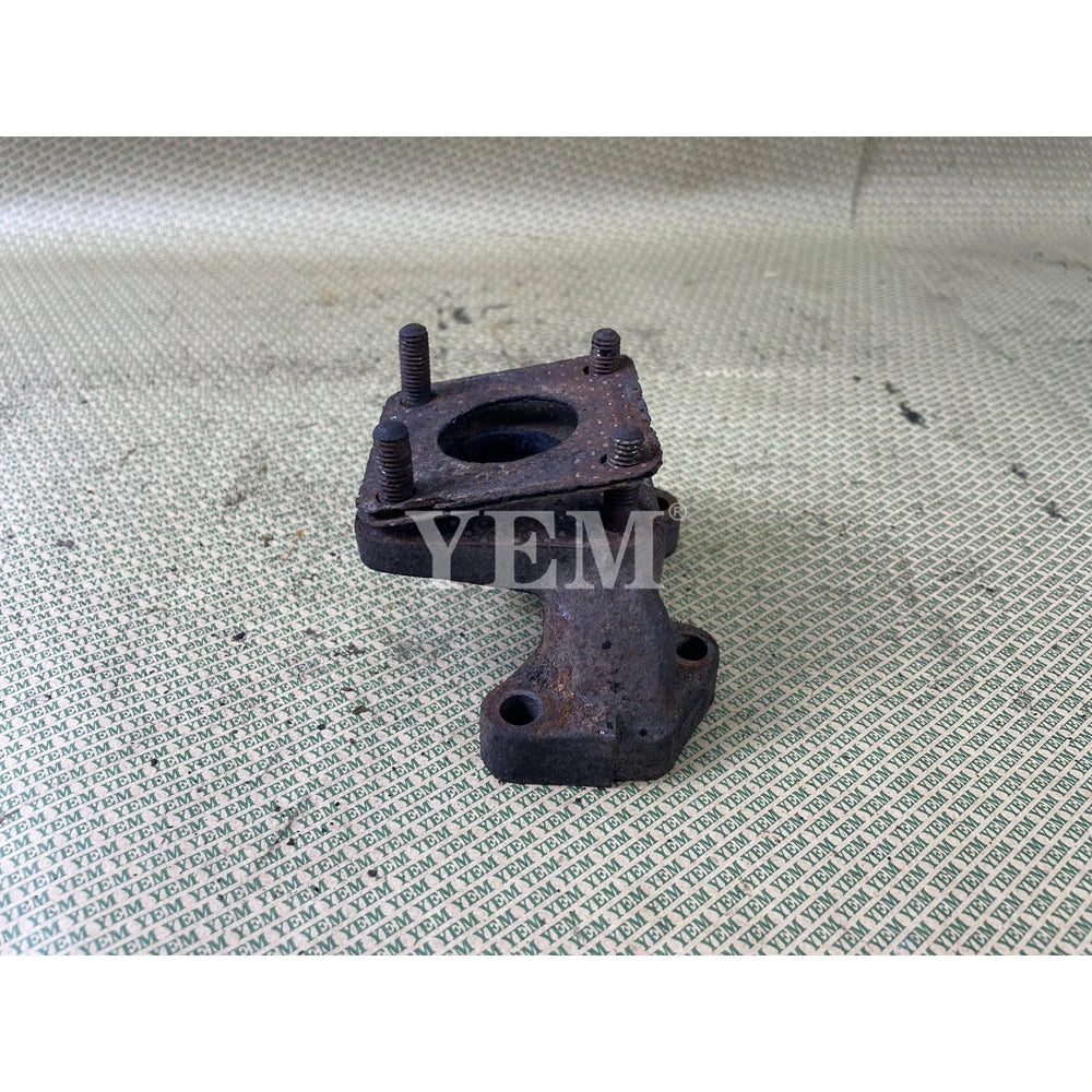 SECOND HAND EXHAUST MANIFOLD FOR MITSUBISHI L2E DIESEL ENGINE PARTS For Mitsubishi