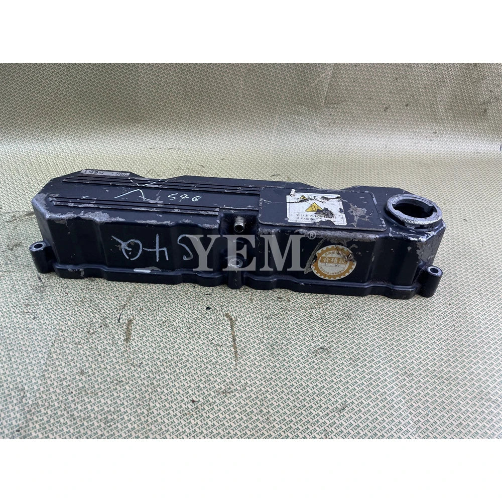 FOR MITSUBISHI ENGINE S4Q VALVE COVER (USED) For Mitsubishi