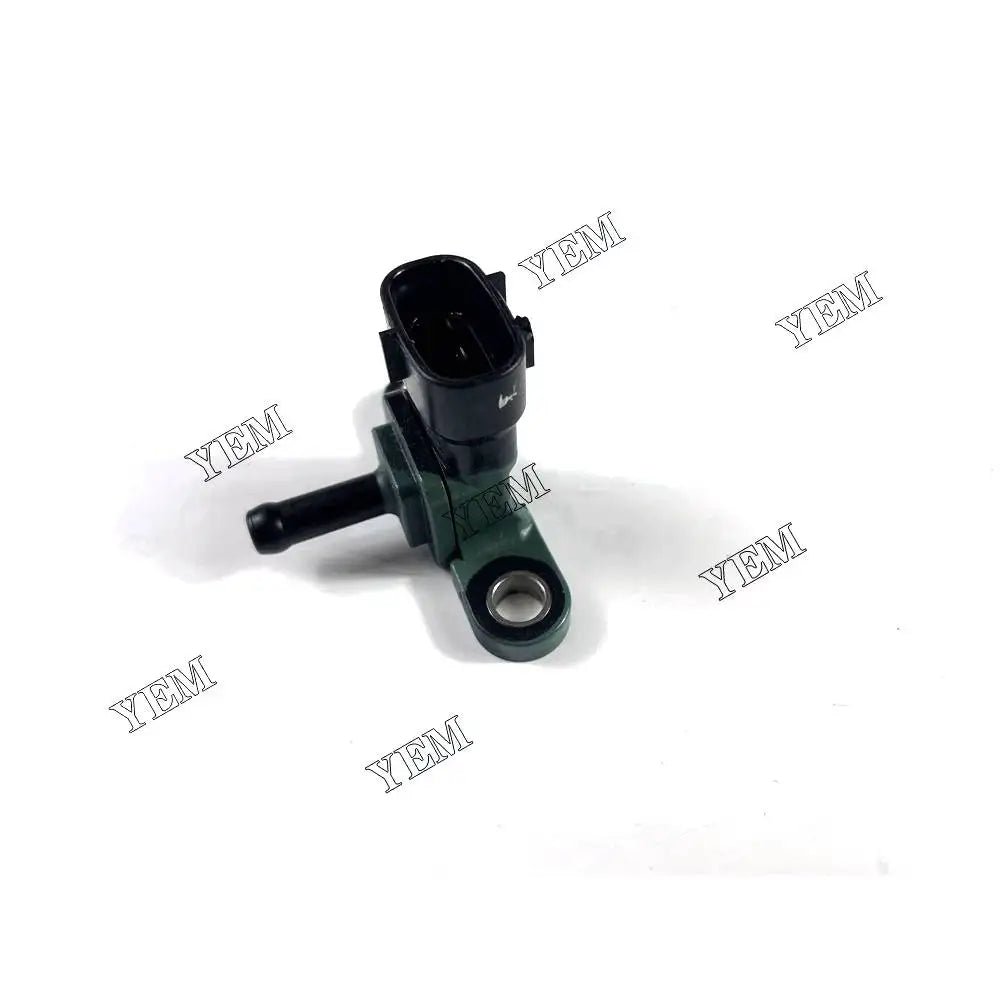 1 year warranty V3800-CR Pressure Sensor 1J500-59670 For Kubota engine Parts YEMPARTS