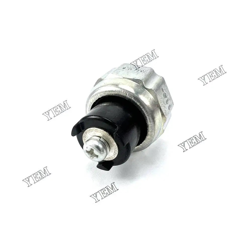 Part Number 1E685-39010 Oil Pressure Switch For Kubota D1105 Engine YEMPARTS