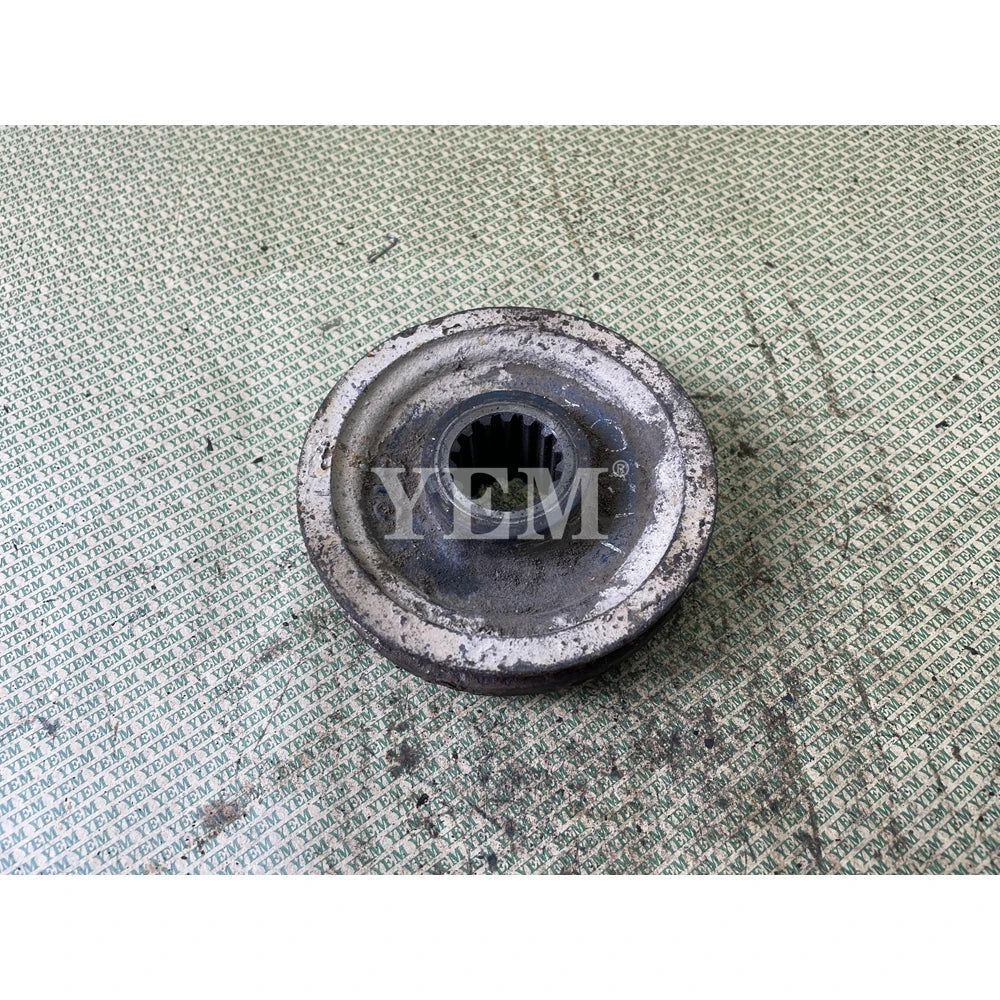 V1305 CRANK PULLEY FOR KUBOTA (USED) For Kubota