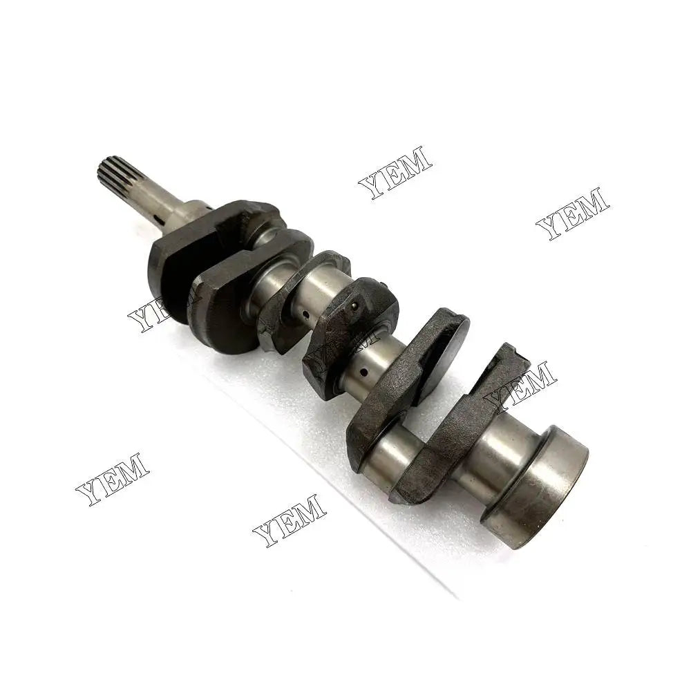 1 year warranty For Kubota Crankshaft D1005 engine Parts YEMPARTS