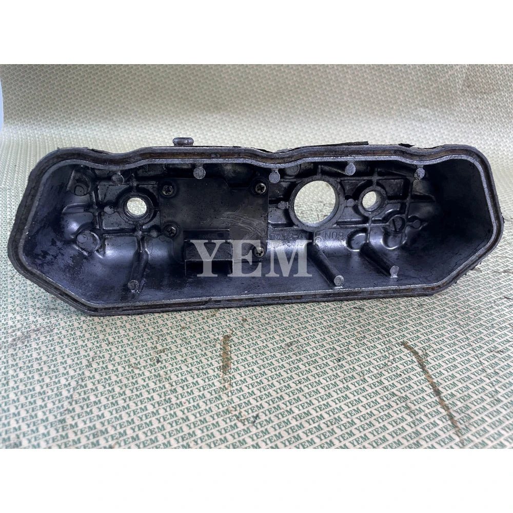 USED VALVE COVER FOR YANMAR 3TNE74 ENGINE For Yanmar