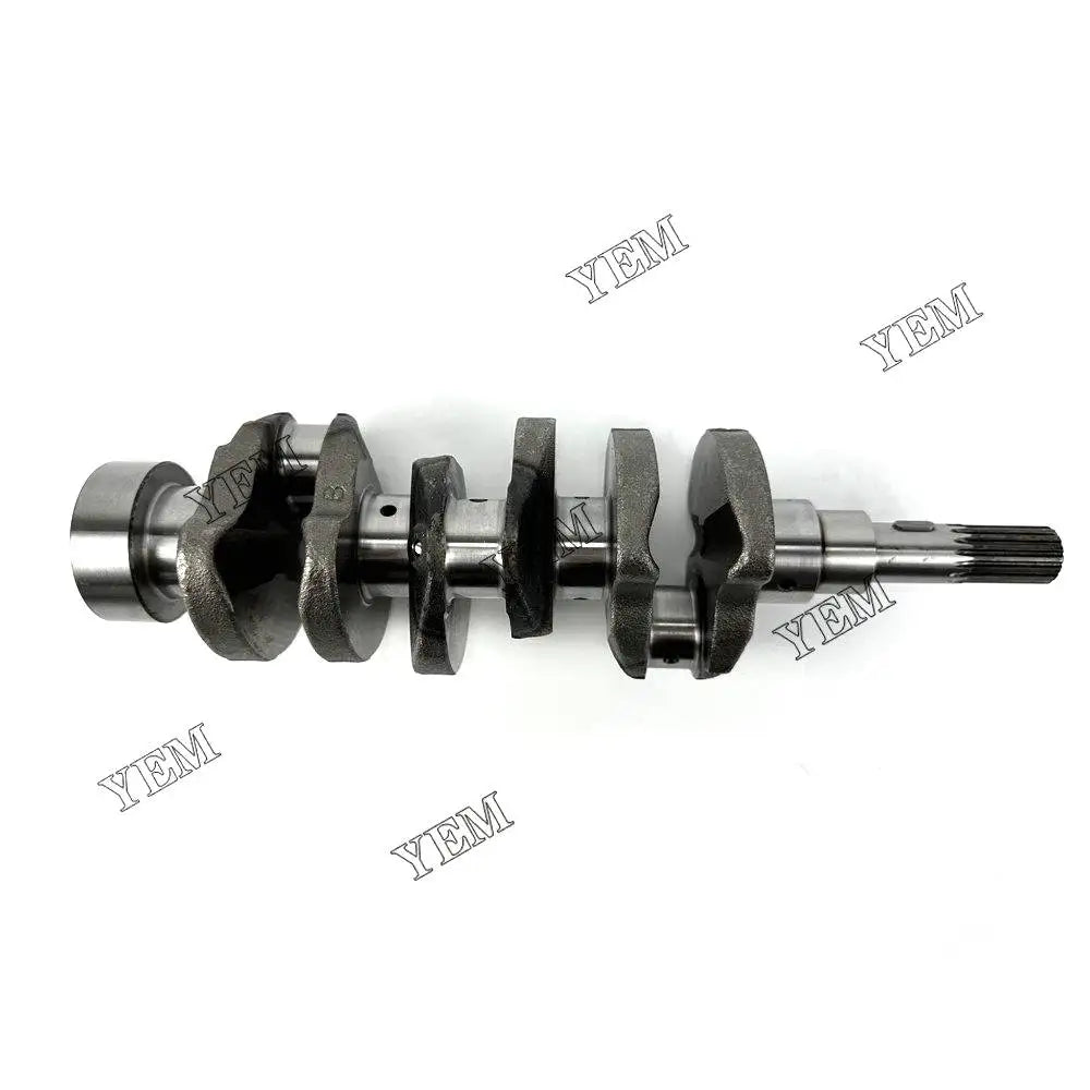 Part Number 16805-23012 Crankshaft For Kubota D782 Engine YEMPARTS