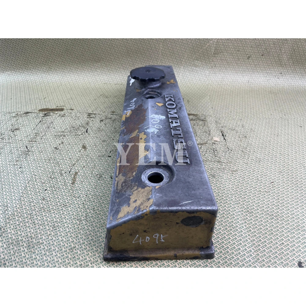 FOR KOMATSU ENGINE 4D95 VALVE COVER (USED) For Komatsu