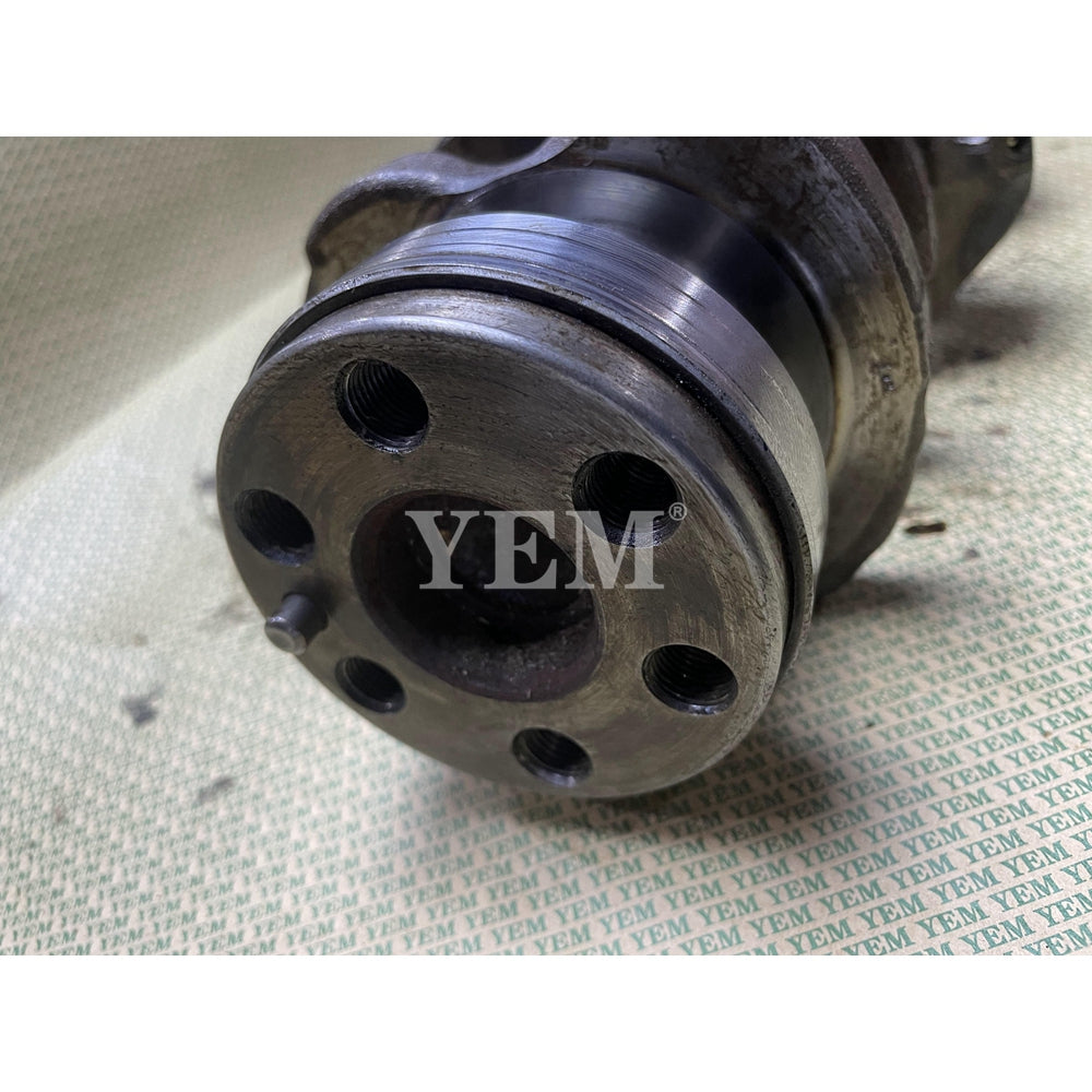 USED V2203 CRANKSHAFT FOR KUBOTA DIESEL ENGINE SPARE PARTS For Kubota