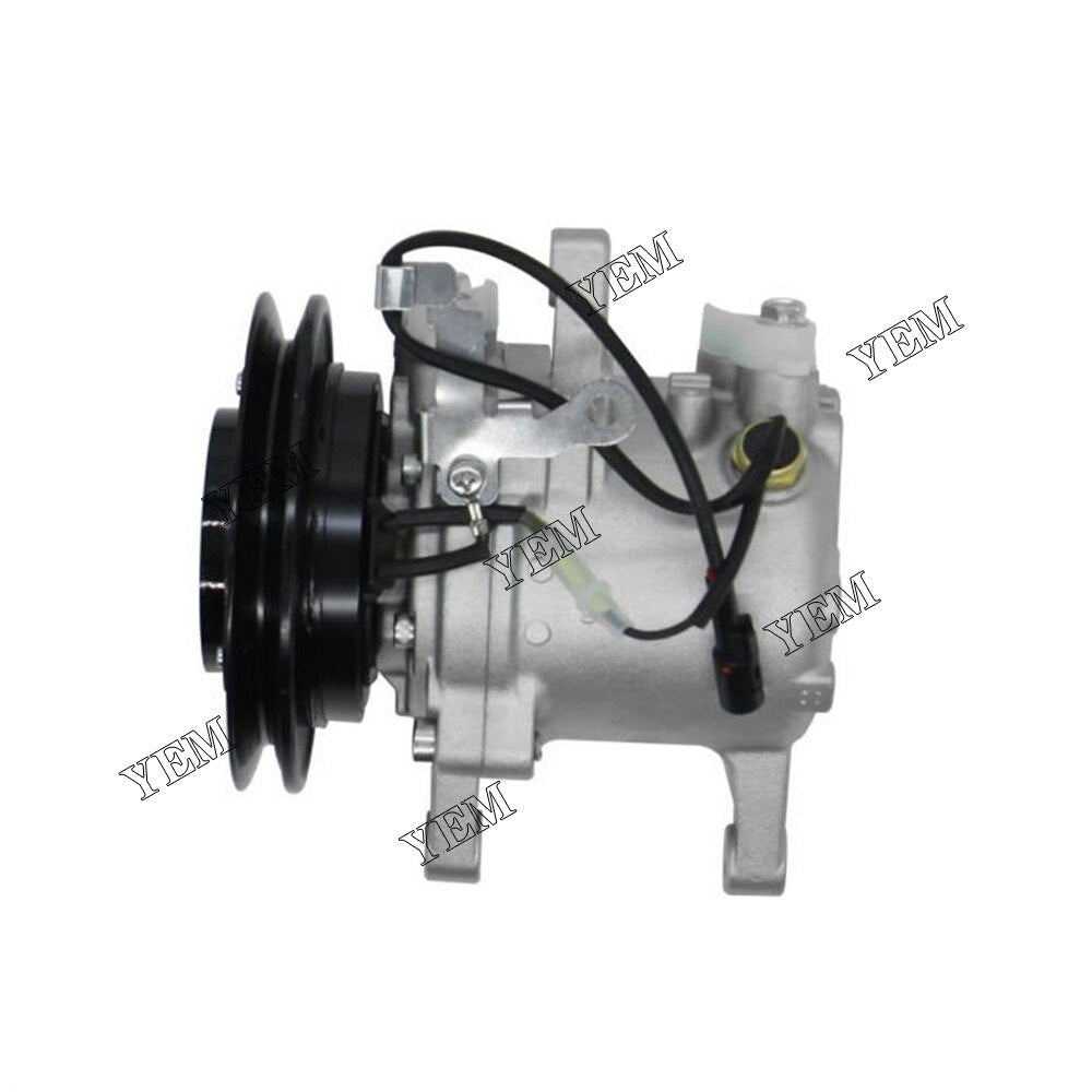 YEM Engine Parts A/C Compressor For Kubota Tractor M7060 M9960 RD451-93900 SV07E For Kubota