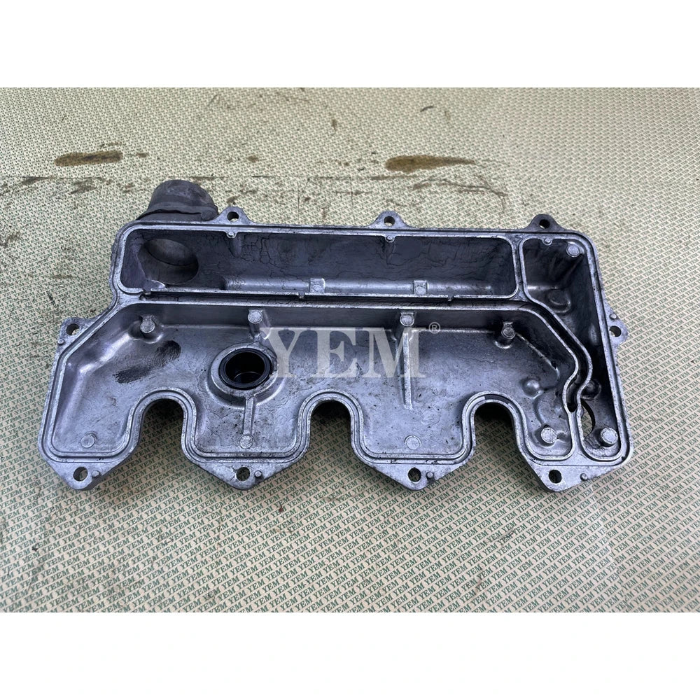 SECOND HAND VALVE COVER FOR ISUZU 3LD1 DIESEL ENGINE PARTS For Isuzu