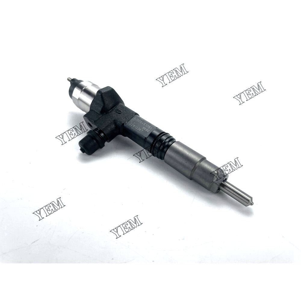 YEM V3800 V3800-CR Fuel Injector 1J500-53051 Kubota excavator diesel engine YEMPARTS