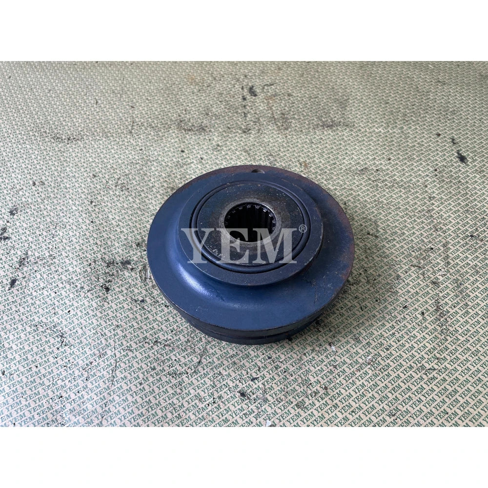 SECOND HAND CRANK PULLEY FOR KUBOTA F2803 DIESEL ENGINE PARTS For Kubota