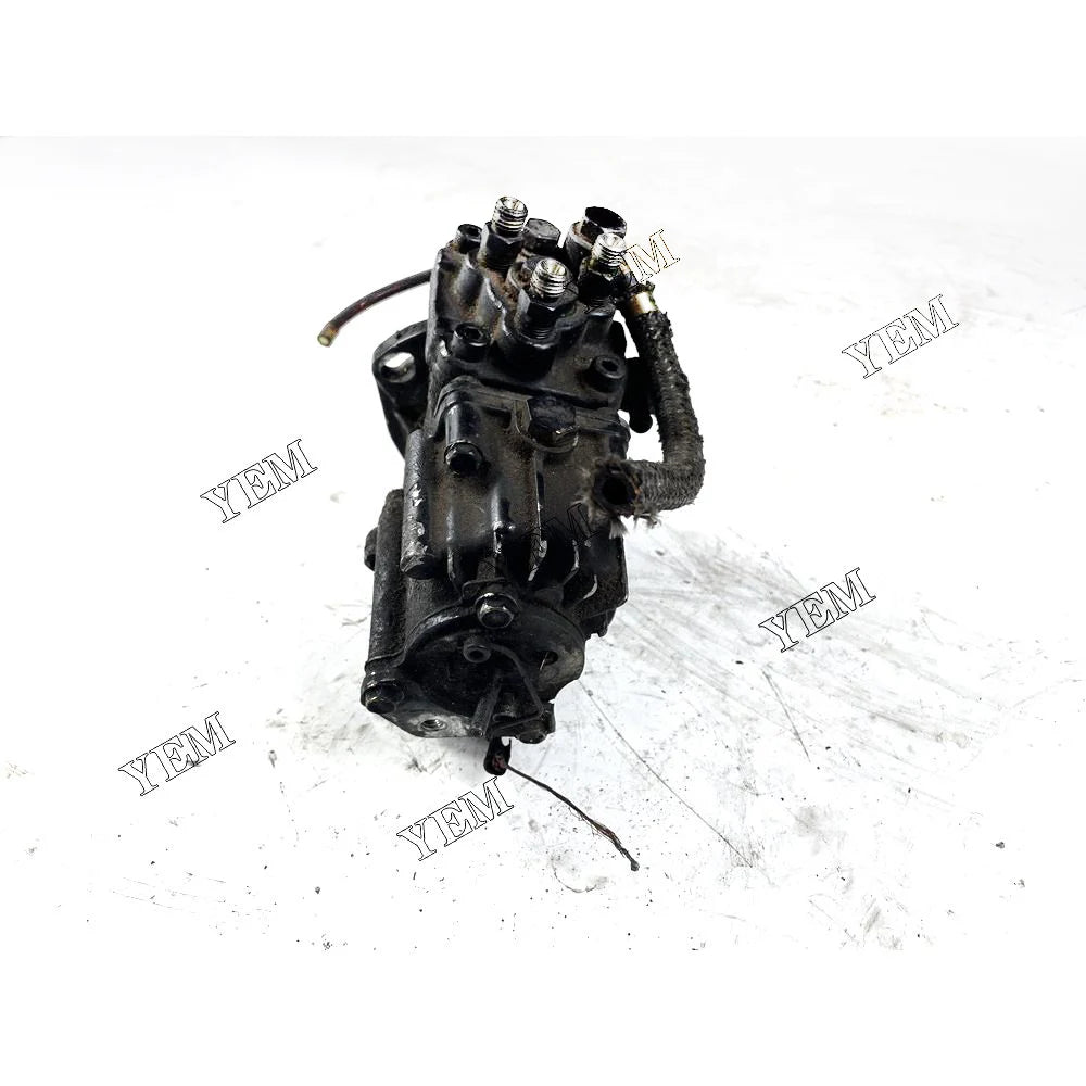 competitive price YM719266-51210 Fuel Injection Pump Assy For Yanmar 3TNV68 excavator engine part YEMPARTS