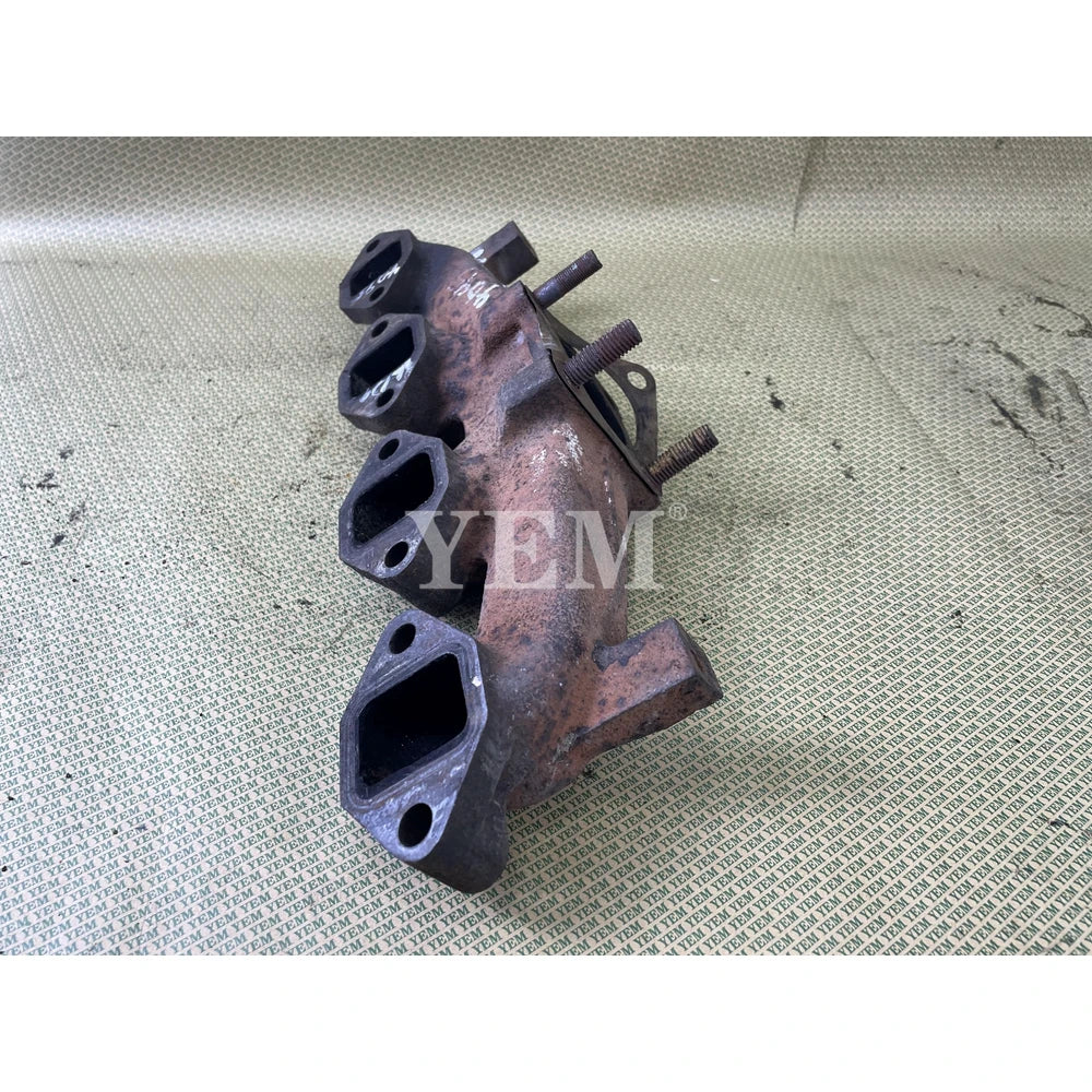 FOR KOMATSU ENGINE 4D95 EXHAUST MANIFOLD For Komatsu