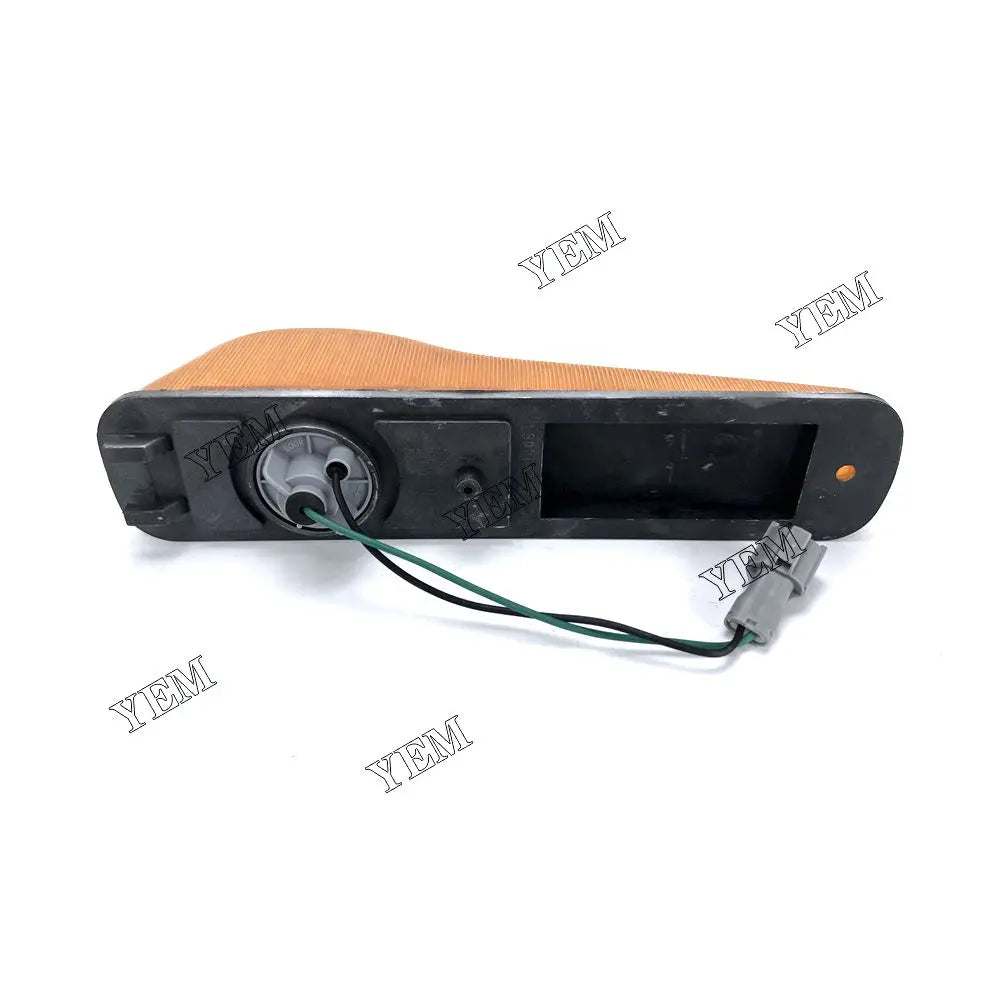 competitive price 1-82210228-2 Turn Signal Lamp For Isuzu 6WF1 excavator engine part YEMPARTS