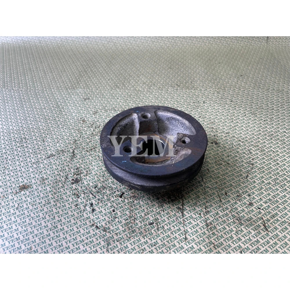 V1100 CRANK PULLEY FOR KUBOTA (USED) For Kubota