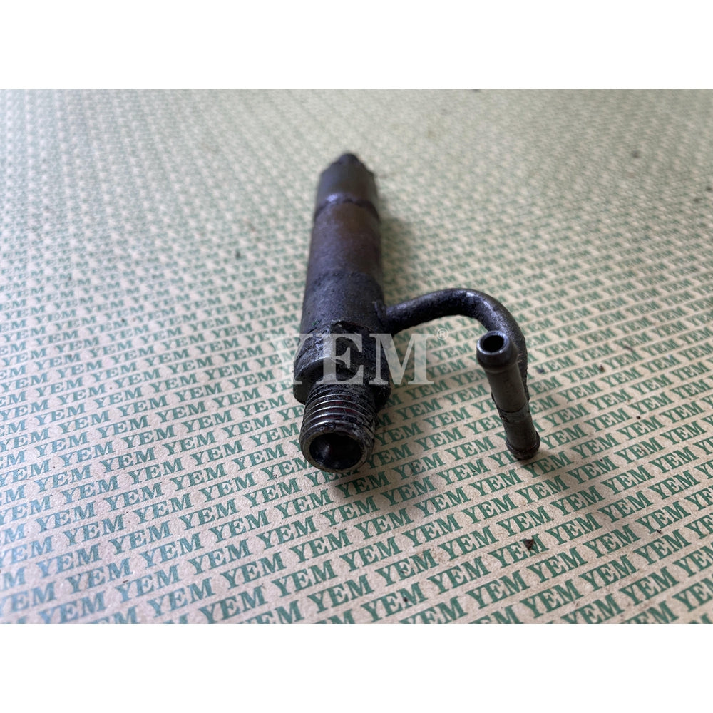 SECOND HAND 150P244 FUEL INJECTOR FOR YANMAR 3TNE84 DIESEL ENGINE PARTS For Yanmar