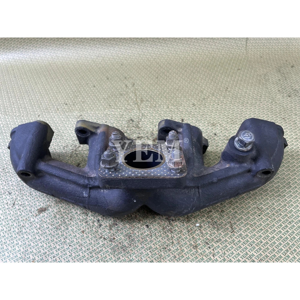 USED EXHAUST MANIFOLD FOR CATERPILLAR C2.4 ENGINE For Caterpillar