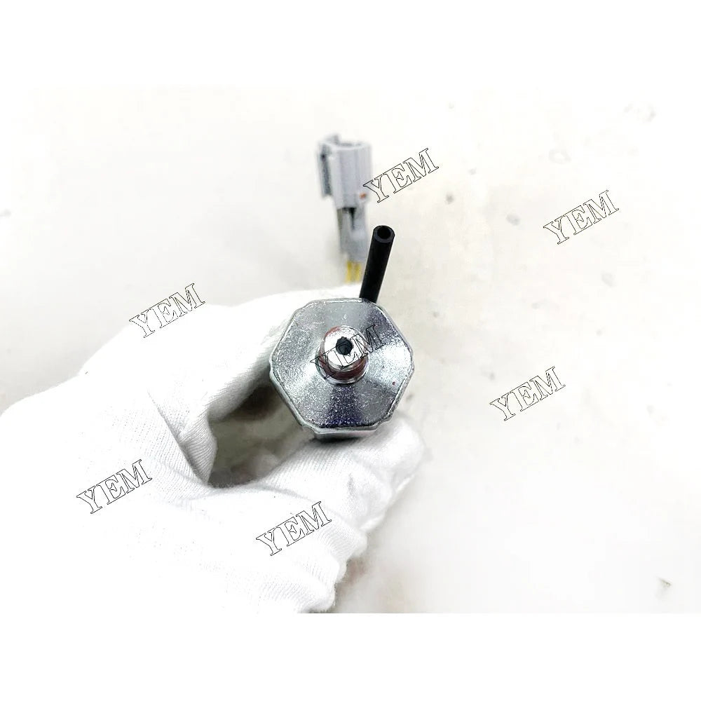 competitive price 1-8240170-1 Oil Level Sensor For Isuzu 6WG1 excavator engine part YEMPARTS