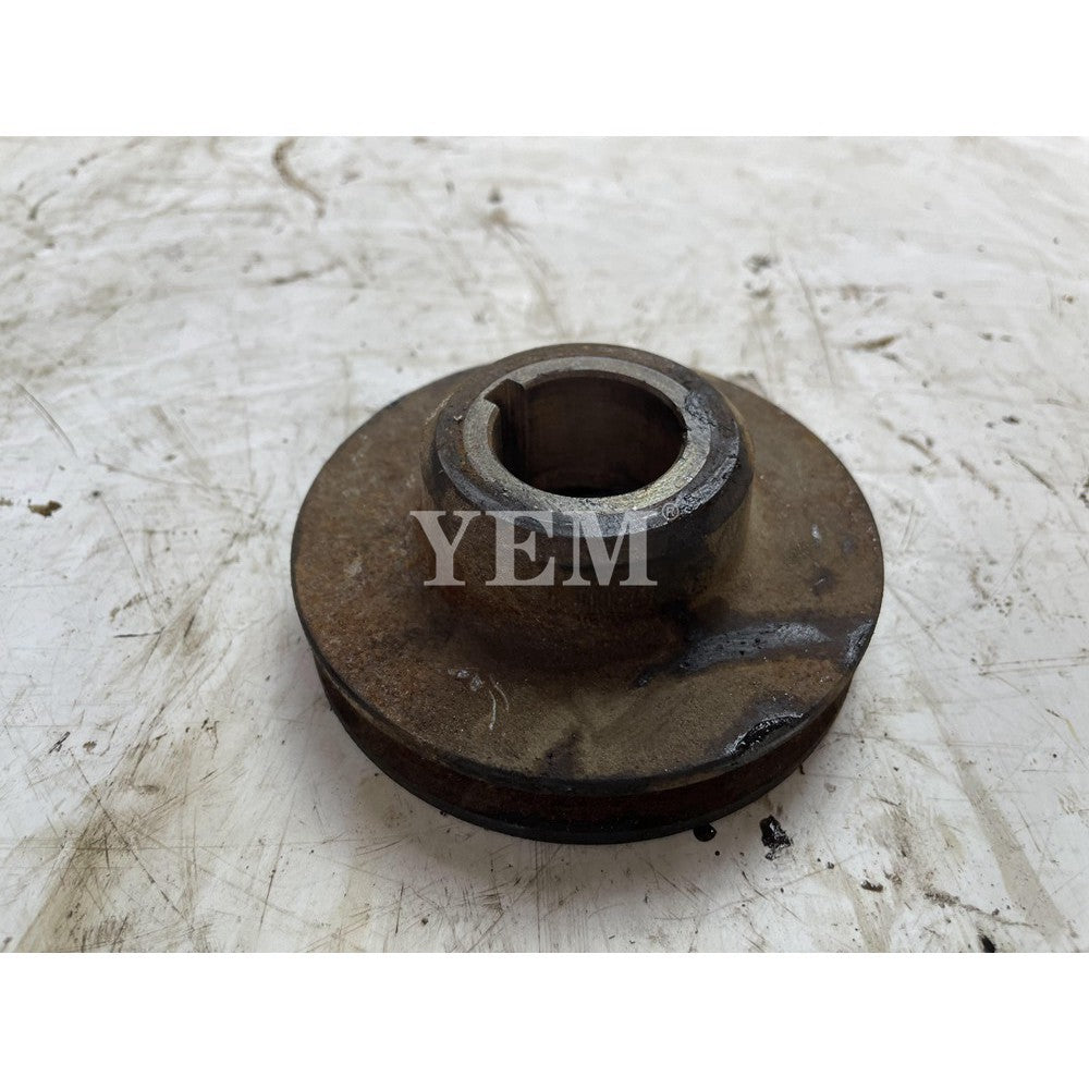 KUBOTA V2203 EXCAVATOR ENGINE PARTS V2203 CRANKSHAFT PULLEY For Kubota