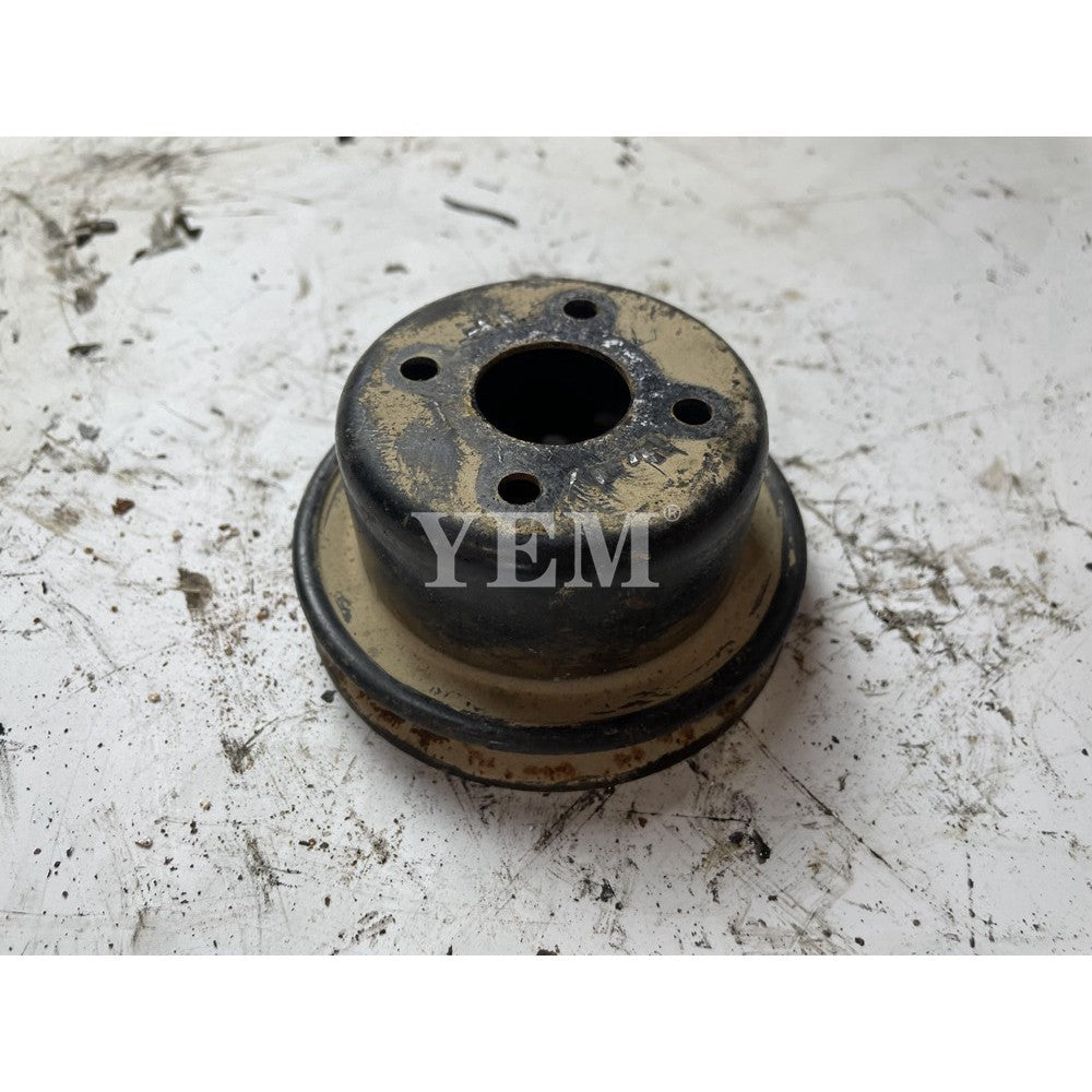 KUBOTA V2203 EXCAVATOR ENGINE PARTS V2203 PULLEY For Kubota