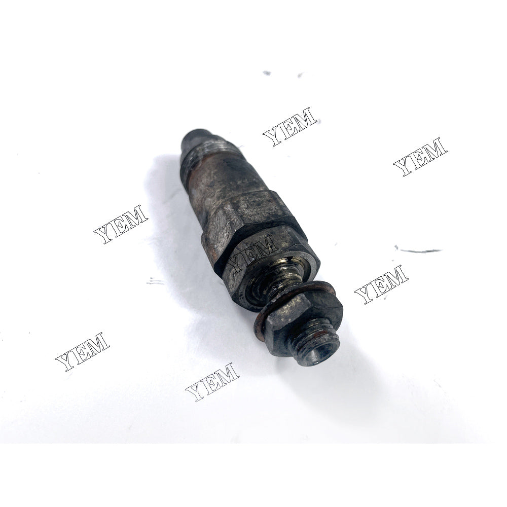 Fast Shipping Injector For Isuzu 4FB1 engine spare parts YEMPARTS