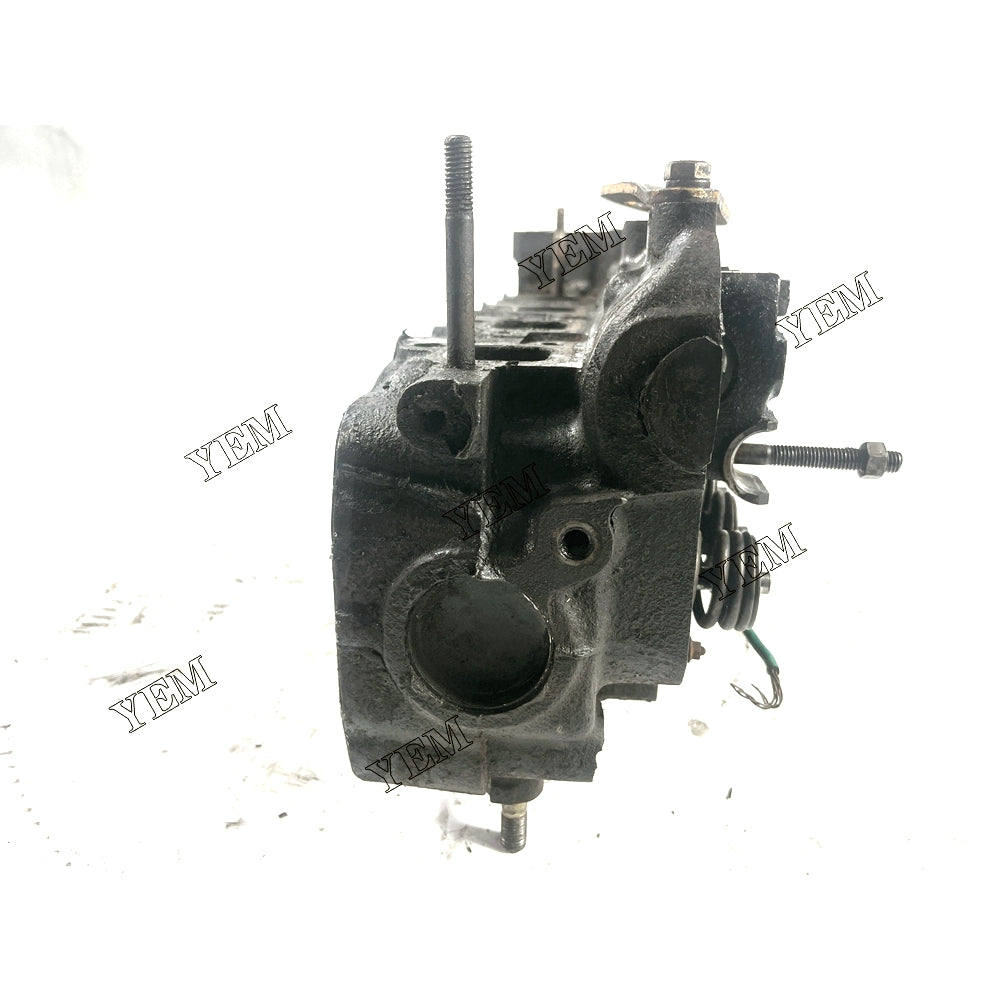 Fast Shipping Cylinder Head Assy For Isuzu 4FB1 engine spare parts YEMPARTS